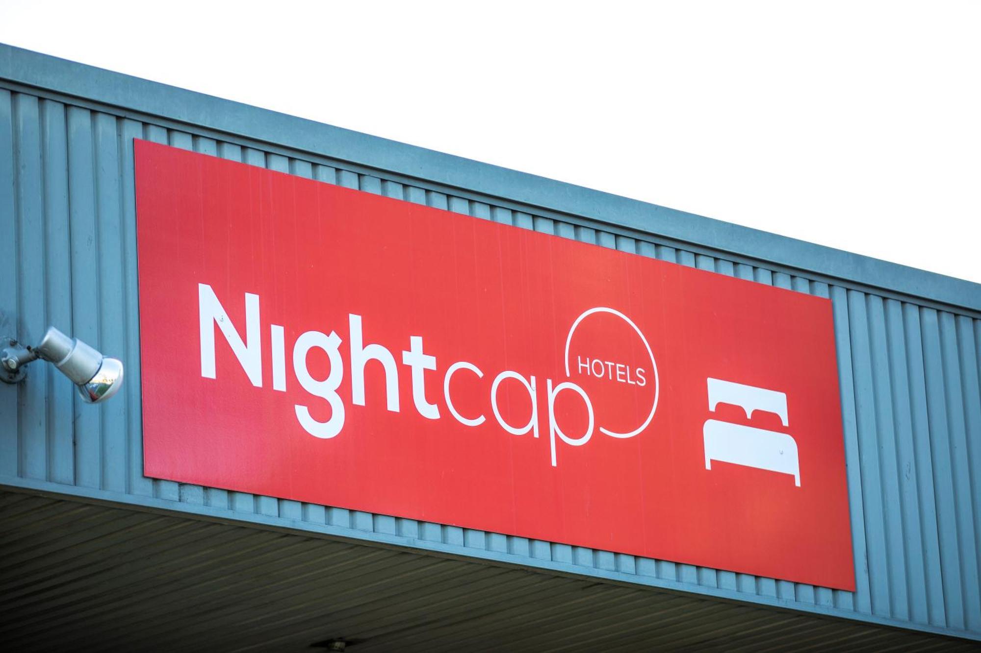 Nightcap At Colyton Hotel Exterior photo