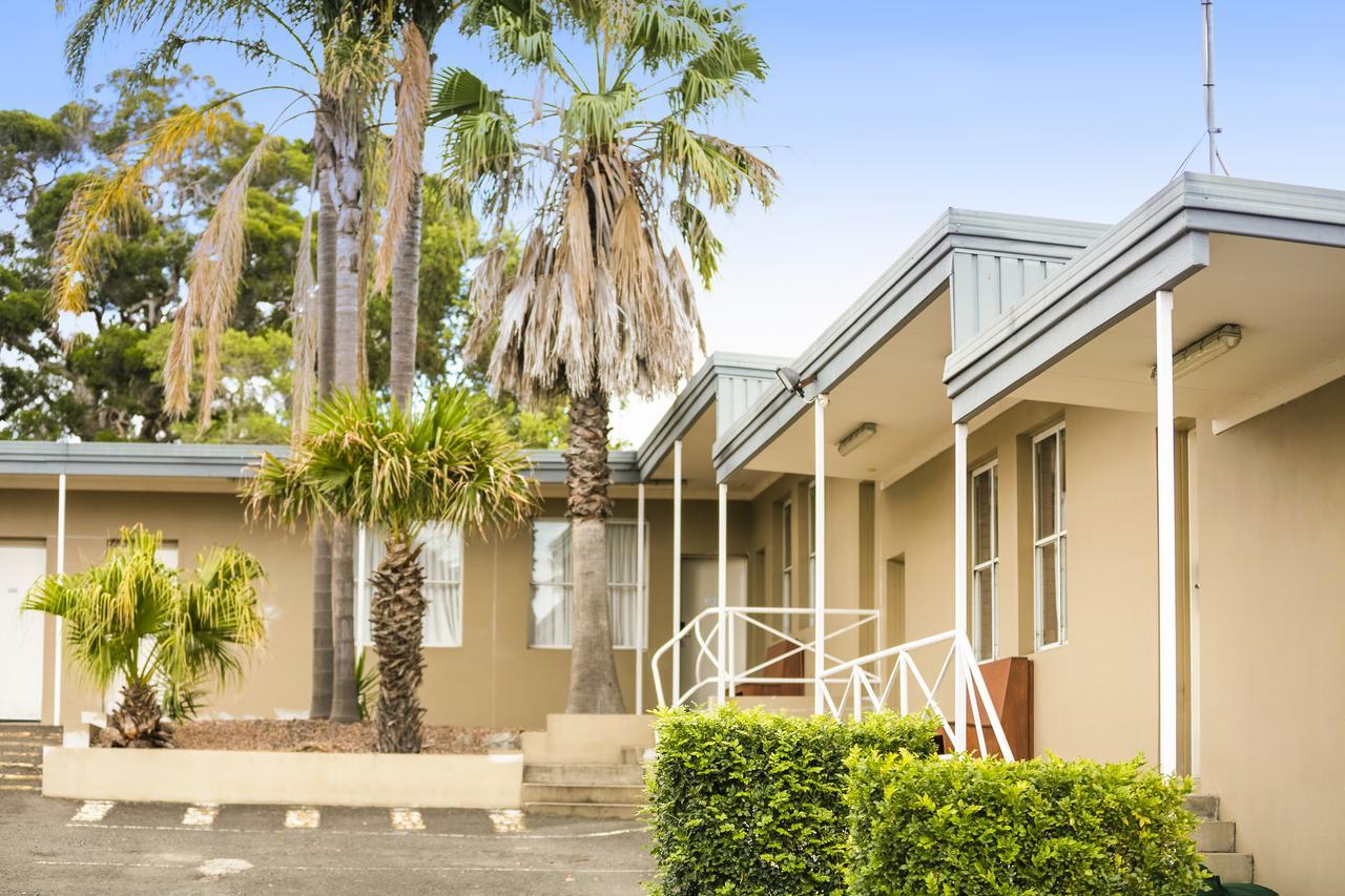 Nightcap At Colyton Hotel Exterior photo